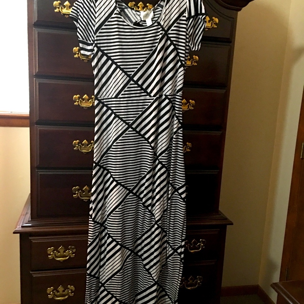 Ladies long backless dress